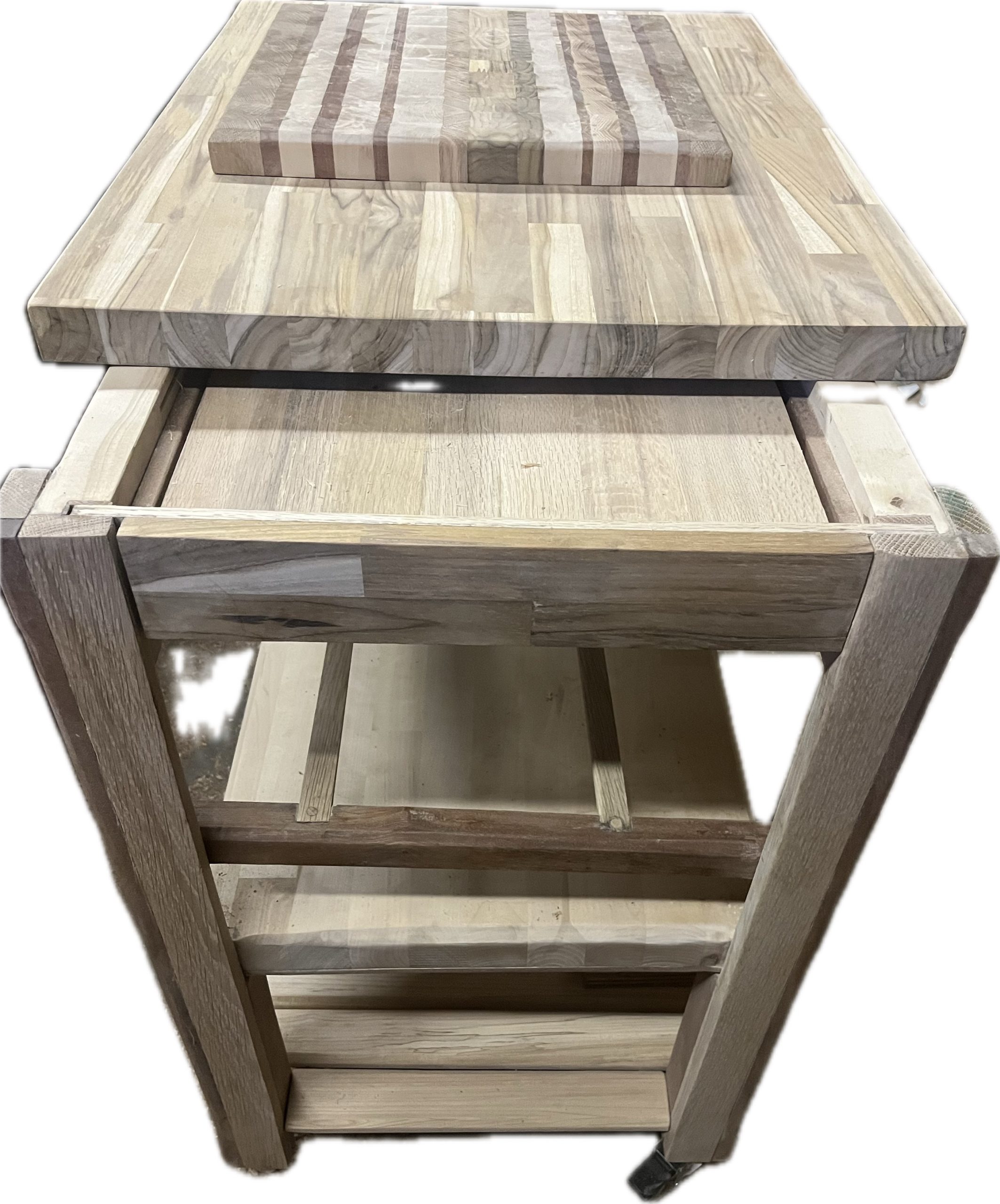 Customizable hardwood modules in maple, oak, meranti, birch and teak